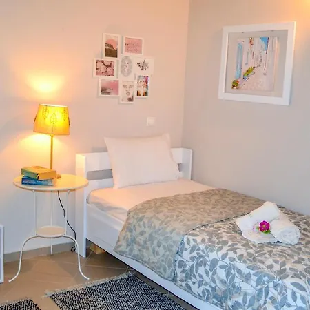 Nikos Stone House 80m From The With Wifi Gerakini