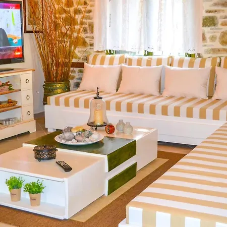 Casa de Férias Nikos Stone House 80m From The With Wifi *