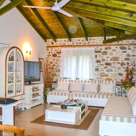 Nikos Stone House 80m From The With Wifi Casa de Férias Gerakini