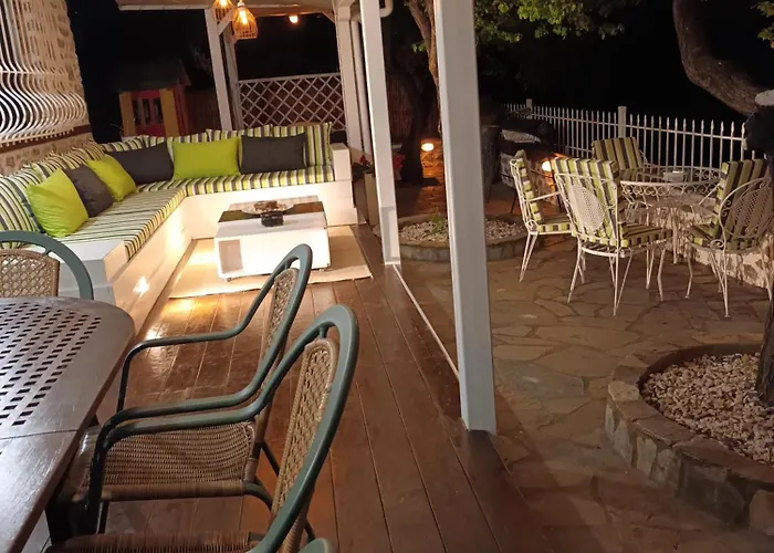 Nikos Stone House 80m From The With Wifi *