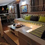 Nikos Stone House 80m From The With Wifi Gerakini