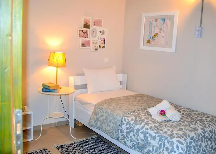 Nikos Stone House 80m From The With Wifi Gerakini